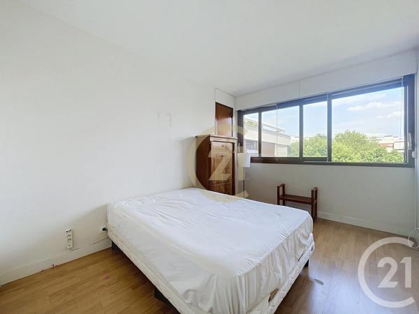 Appartement F3 à vendre  3 pièces - 77,46 m 2   LE CHESNAY  - 78