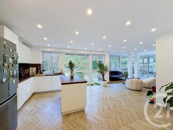 Appartement T3 à vendre  3 pièces - 73,57 m 2   VERSAILLES  - 78