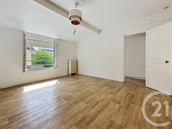 Appartement T3 à vendre  3 pièces - 73,57 m 2   VERSAILLES  - 78