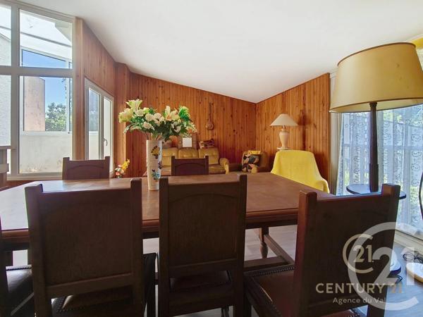 Appartement F5 à vendre  4 pièces - 92,84 m 2   TORCY  - 77