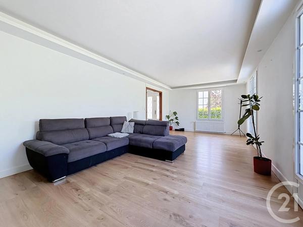 Maison à vendre  6 pièces - 136,40 m 2   CHARTRES  - 28