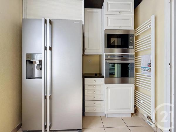 Maison à vendre  6 pièces - 136,40 m 2   CHARTRES  - 28