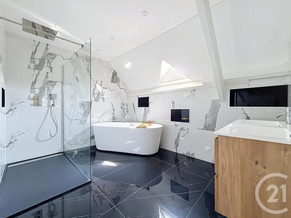 Maison à vendre  6 pièces - 136,40 m 2   CHARTRES  - 28