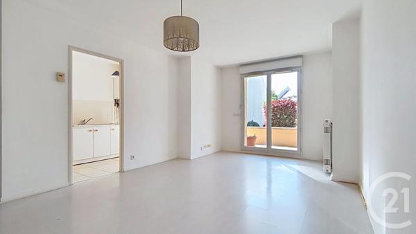 Appartement F3 à vendre  3 pièces - 60,76 m 2   BRIE COMTE ROBERT  - 77