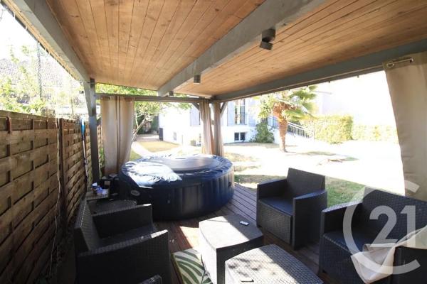 Maison à vendre  6 pièces - 220,85 m 2   YERRES  - 91