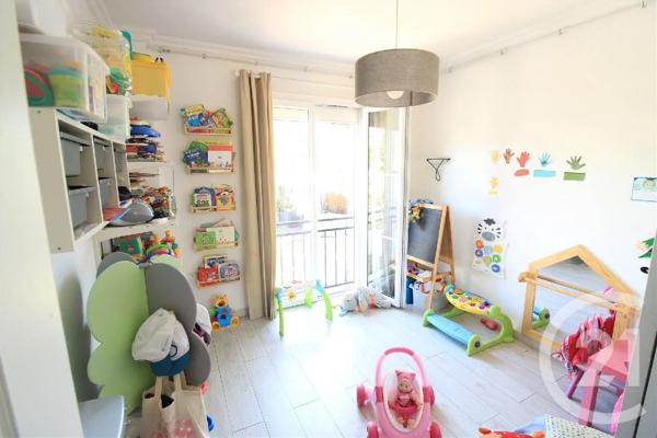 Maison à vendre  6 pièces - 220,85 m 2   YERRES  - 91