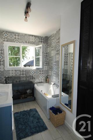 Maison à vendre  6 pièces - 220,85 m 2   YERRES  - 91