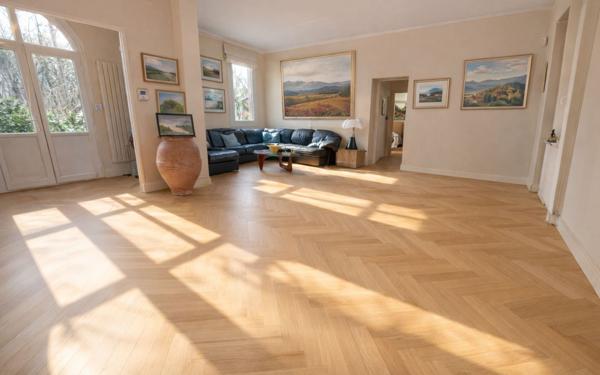 Maison à vendre    5 pièces • 200 m2 Toulouse