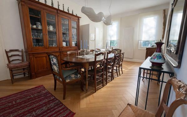 Maison à vendre    5 pièces • 200 m2 Toulouse