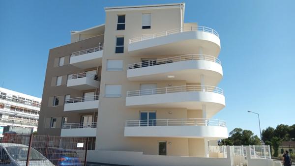 A louer ROGNAC (13), T2 Lumineux avec Terrasse