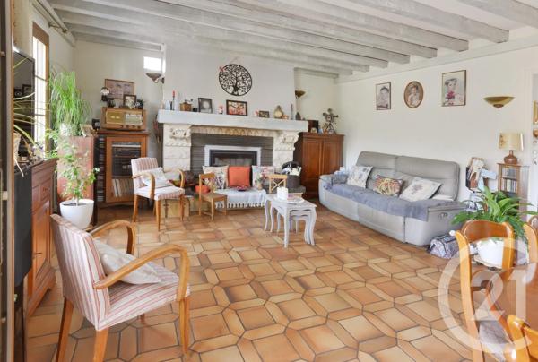 Maison à vendre  8 pièces - 160 m 2   CROSNE  - 91