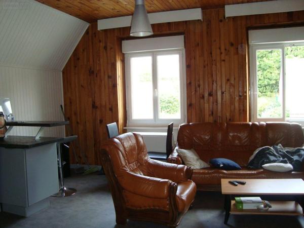 Local mixte (Pro/Hab) à vendre à Pontivy dans le Morbihan (56300), ref : 063-166