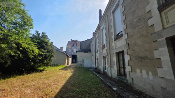 Achat - Immeuble Châtillon-sur-Indre 36700 2500 m 2 1647 m 2
