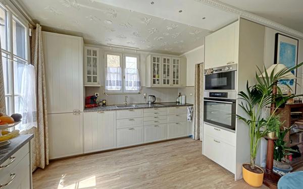 Maison à vendre    5 pièces •  La Roche-sur-Yon