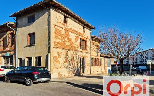 Maison à vendre    4 pièces •  Grenade