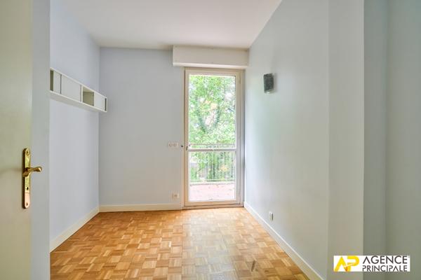 Appartement 5 pièces à vendre à Maisons-Laffitte - Parc Ouest 699 000 € **  - Référence  4533