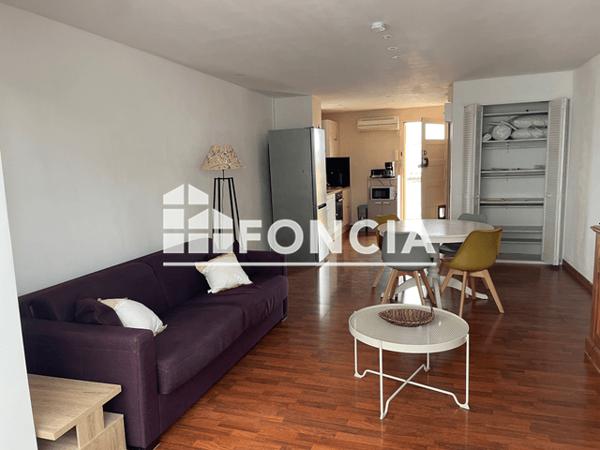 Location Studio meublé 30.23 m² - RESIDENCE LA JOIE Six Fours Les Plages 83140