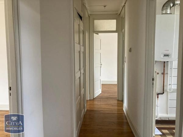 Appartement à louer 3 pièces 70.14m² Belfort (90000)