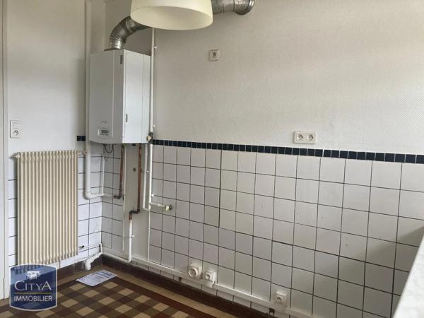 Appartement à louer 3 pièces 70.14m² Belfort (90000)