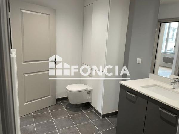 Location Appartement 2 pièces 42.8 m² - 14/16 RUE DE METZ Nancy 54000