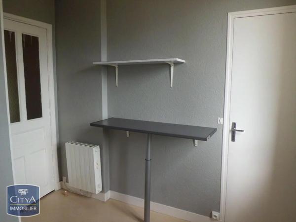 Appartement à louer 2 pièces 39.4m² Cherbourg-en-Cotentin (50120)