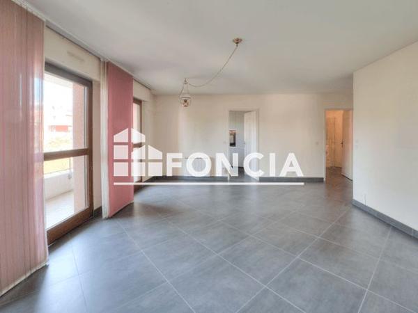 À vendre Appartement 3 pièces 81 m² - Saint-julien-en-genevois 74160