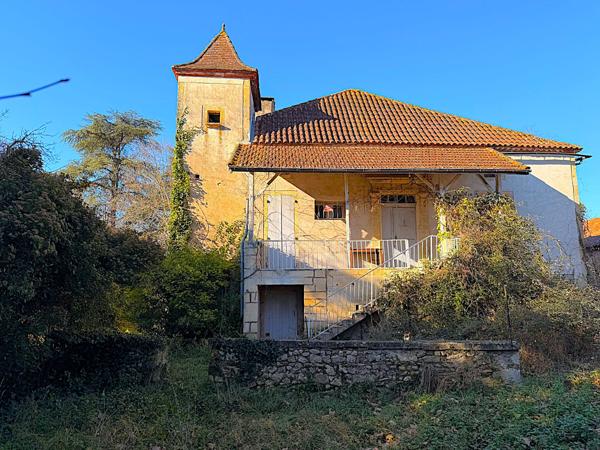 Saint-Vite (47500) Demeure de charme du XIX eme à réhabiliter sur 1 hectare
