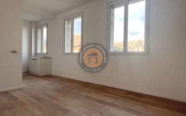 Appartement à louer    3 pièces •  La Fère