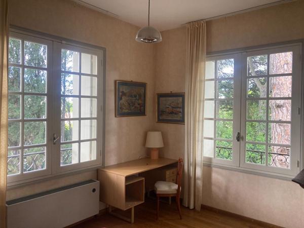 Demeure  9 pièce(s) 260 m2