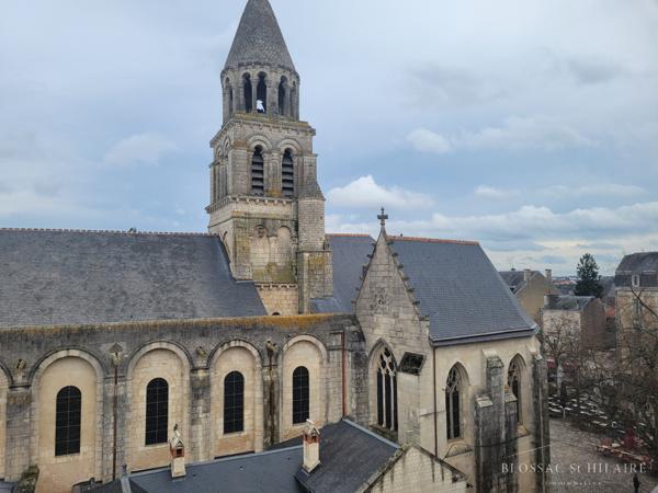 POITIERS CENTRE VILLE T3 en duplex de 81.93 m² avec terrasse