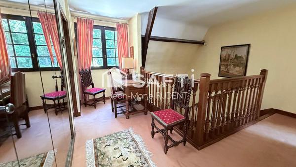 Maison 6 pièces - 4 chambres - 169m2 sur 2000m2