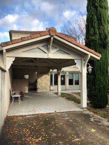 AU CENTRE VILLE DE NERAC