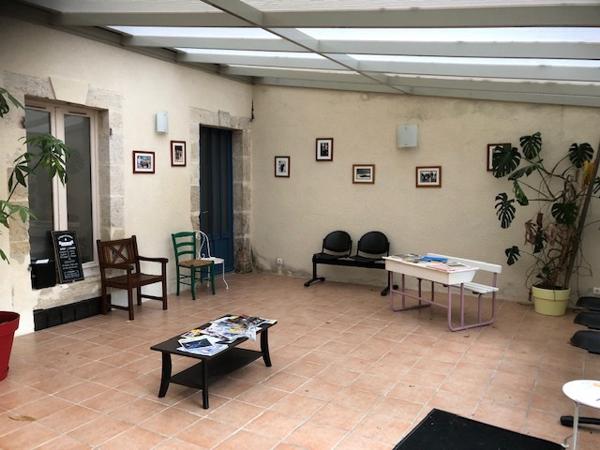 AU CENTRE VILLE DE NERAC