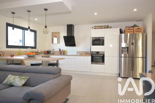 Maison à vendre 4 pièces 122 m² Ginestas