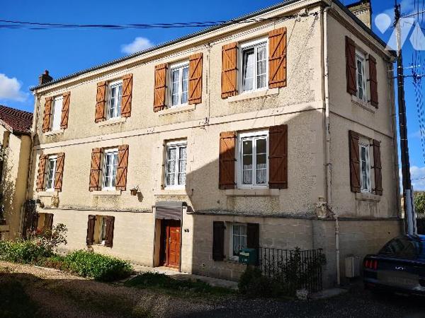 Saint-Dizier, maison de ville de 6 pièces principales