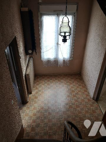 Saint-Dizier, maison de ville de 6 pièces principales