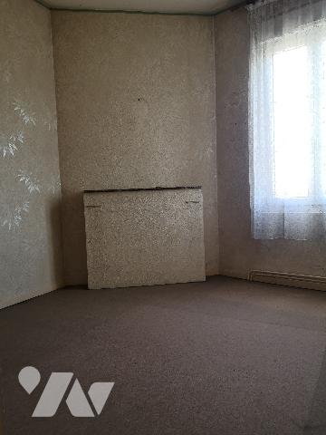 Saint-Dizier, maison de ville de 6 pièces principales