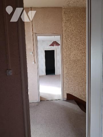 Saint-Dizier, maison de ville de 6 pièces principales