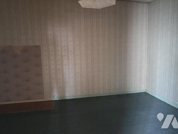 Saint-Dizier, maison de ville de 6 pièces principales