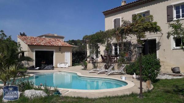 Maison à louer 6 pièces 164.66m²