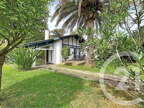Maison à vendre  4 pièces - 90 m 2   BOUCAU  - 64