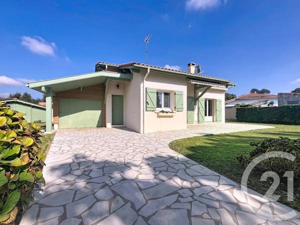 Maison à vendre  4 pièces - 90 m 2   BOUCAU  - 64