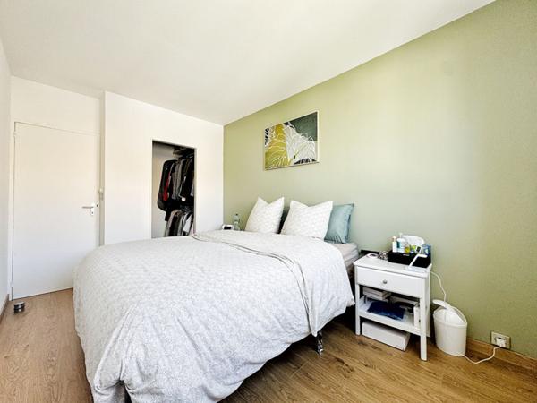 Au coeur du quartier Plein Sud, un superbe appartement T3 entièrement rénové - proche de toute commodité - idéal premier achat.