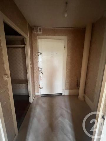 Appartement F3 à vendre  3 pièces - 62 m 2   ORCHAMPS VENNES  - 25