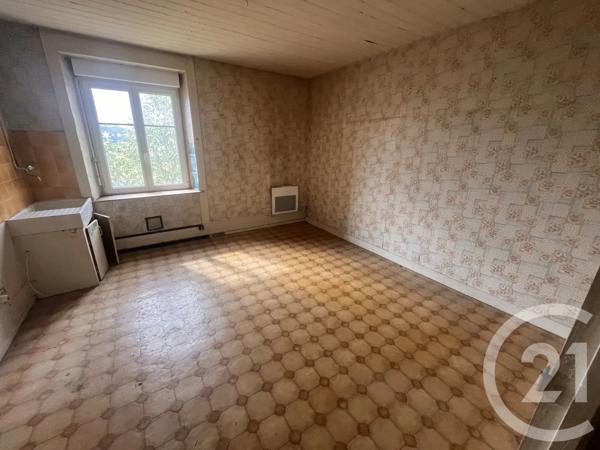 Appartement F3 à vendre  3 pièces - 62 m 2   ORCHAMPS VENNES  - 25