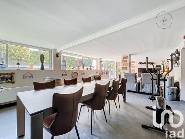 Maison à vendre 7 pièces 225 m² Saint-Michel-sur-Orge