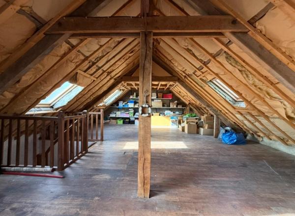 Maison à MALESTROIT, 56140 - 8 pièces 153m²