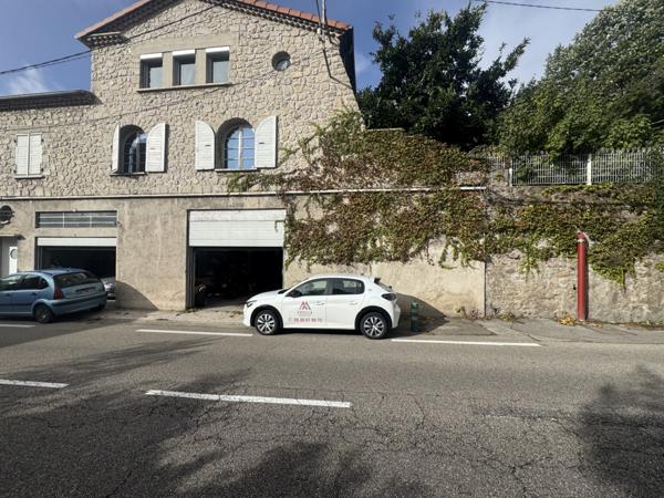 Maison 6 pièce(s) 4 chambre(s) 169.5 m²