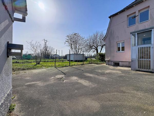 Maison avec spacieux jardin à GEISPOLSHEIM