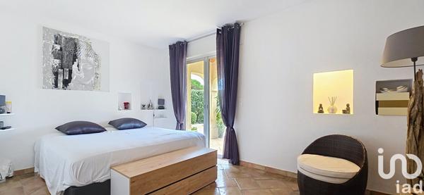 Maison à vendre 4 pièces 140 m² Sainte-Maxime